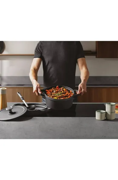 BERGHOFF Covered Stockpot Graphite Cast Iron 26cm